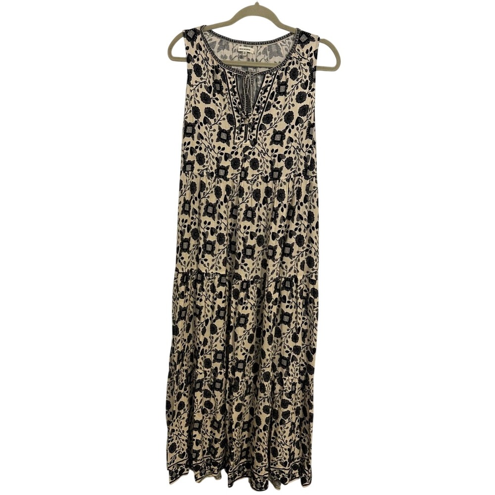 Max Studio Cream Maxi Dress with Blackβ Floral Print